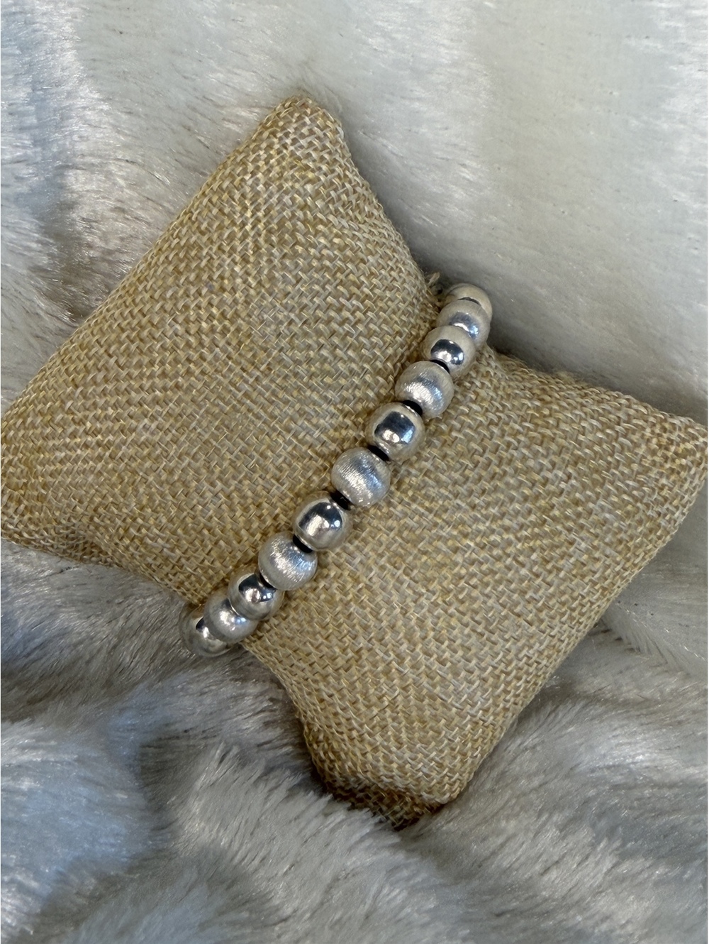 Silpada’s B0543 RARE VHTF Matte & Smooth Sterling Bead Bracelet V-Shaped Toggle